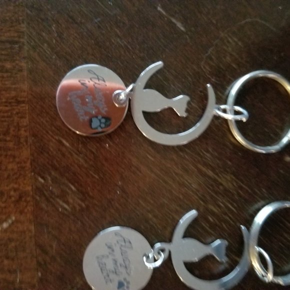 Cat keychain - Picture 2 of 2